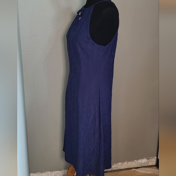 J. McLaughlin Navy Blue Chains Print Sleeveless Knee Dress Medium - Picture 4 of 11